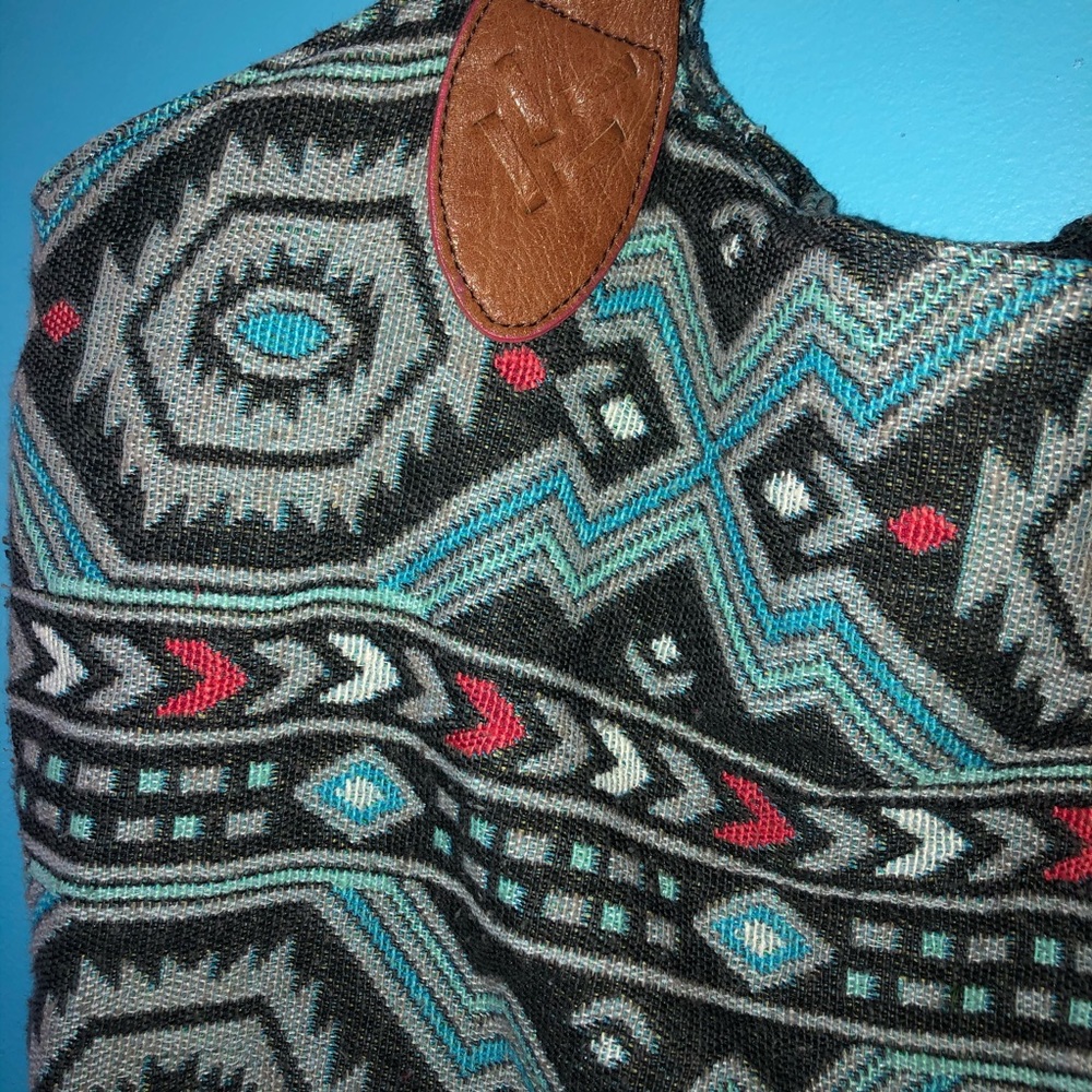 American Eagle Aztec Pattern Tote Weekend Bag Blu… - image 4